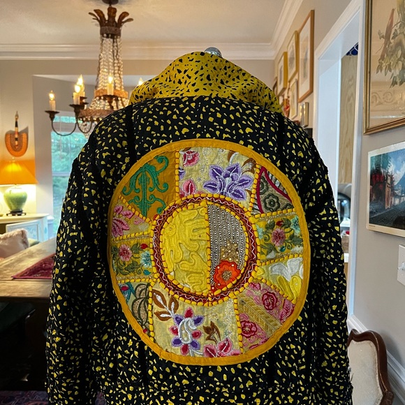 Reworked Vintage 80’s REVERSIBLE Satin Boho Jacket - Picture 9 of 14